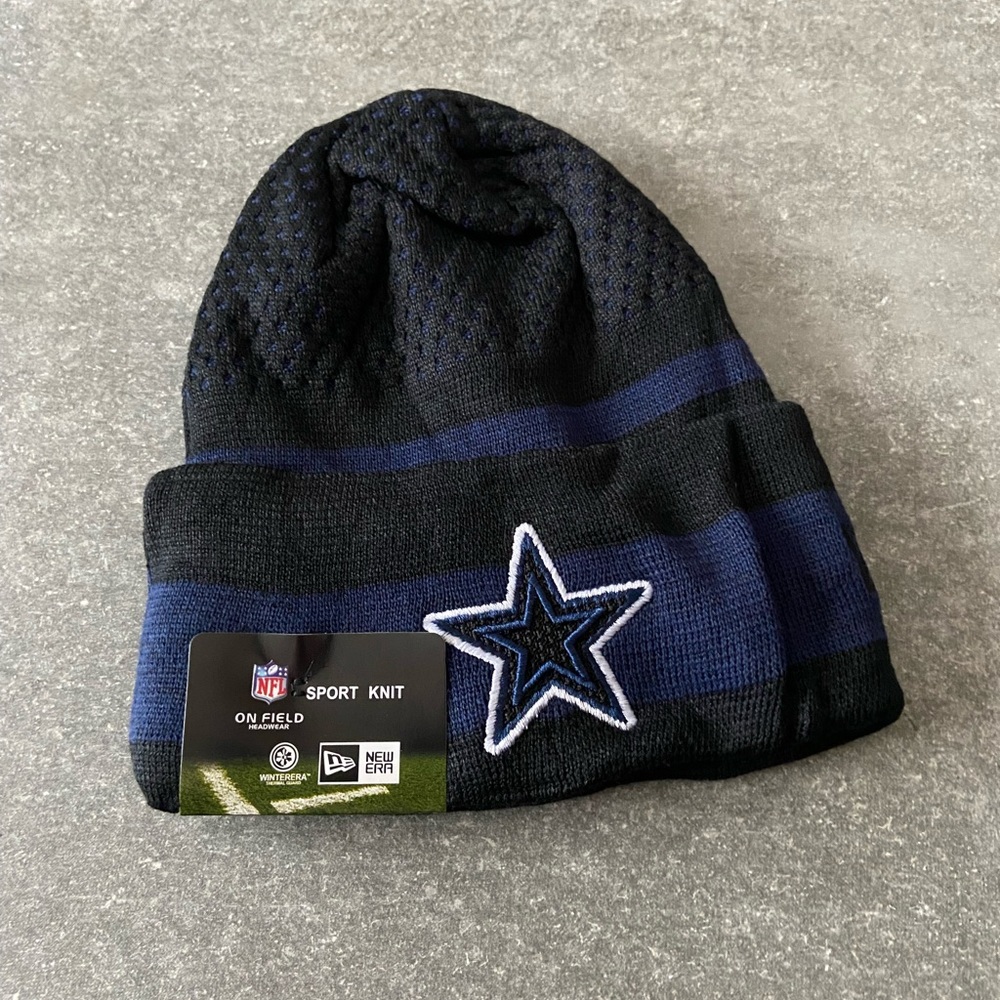 PRICE IS FIRM Brand new Dallas Cowboys beanie
